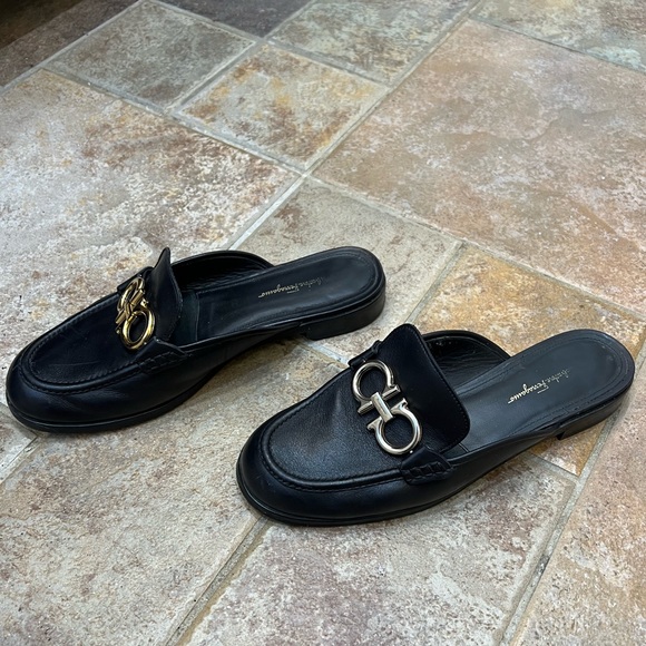 Ferragamo Black Slide Loafers with adjustable Gold/ Silver logo - Picture 6 of 7